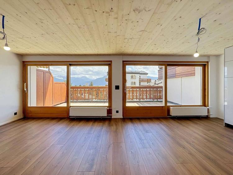 RARE - Au coeur de la station, appartement neuf de 4.5 pièces avec vue