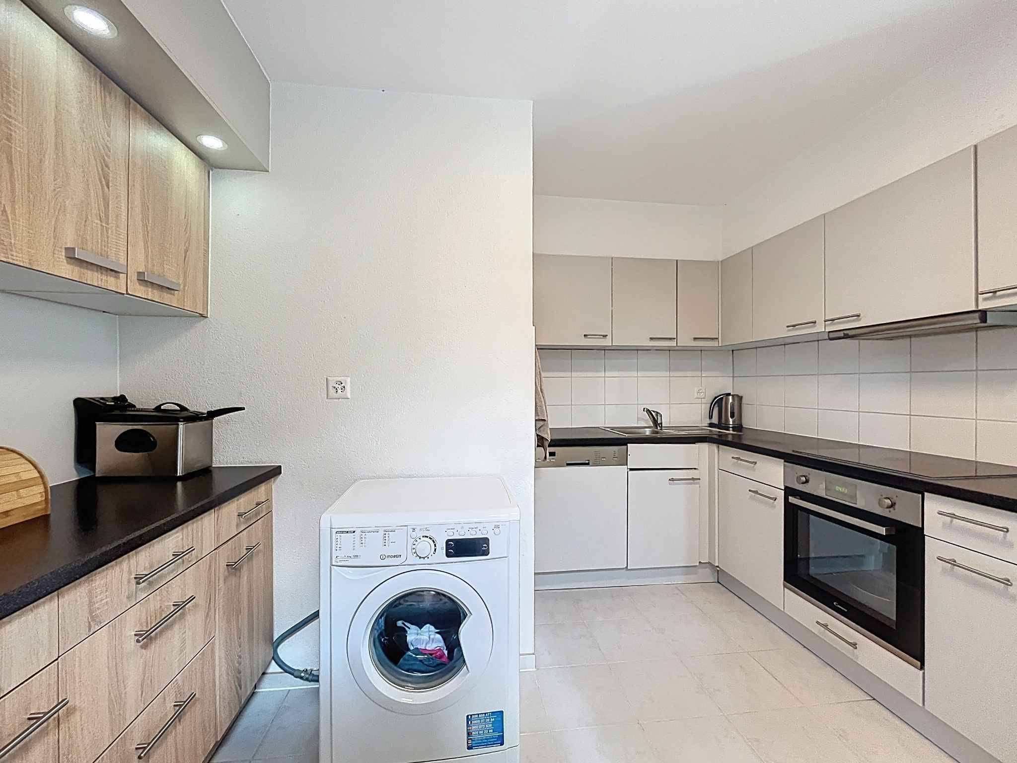 IMMEUBLE DE RENDEMENT AVEC LOCAL COMMERCIAL ET APPARTEMENTS