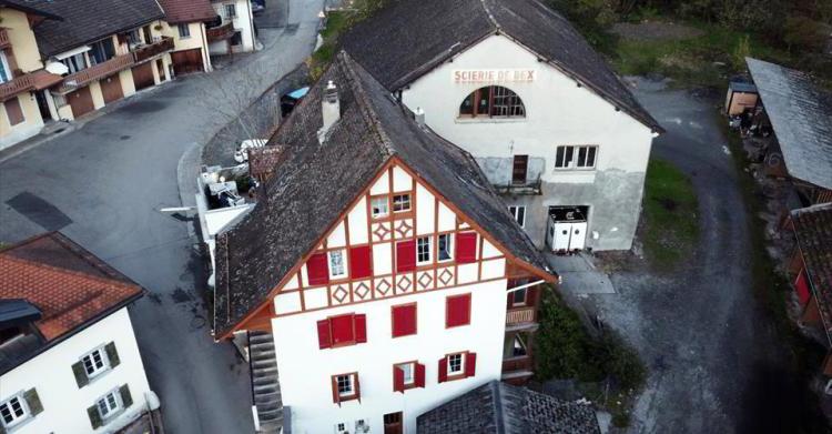 Immeuble résidentiel