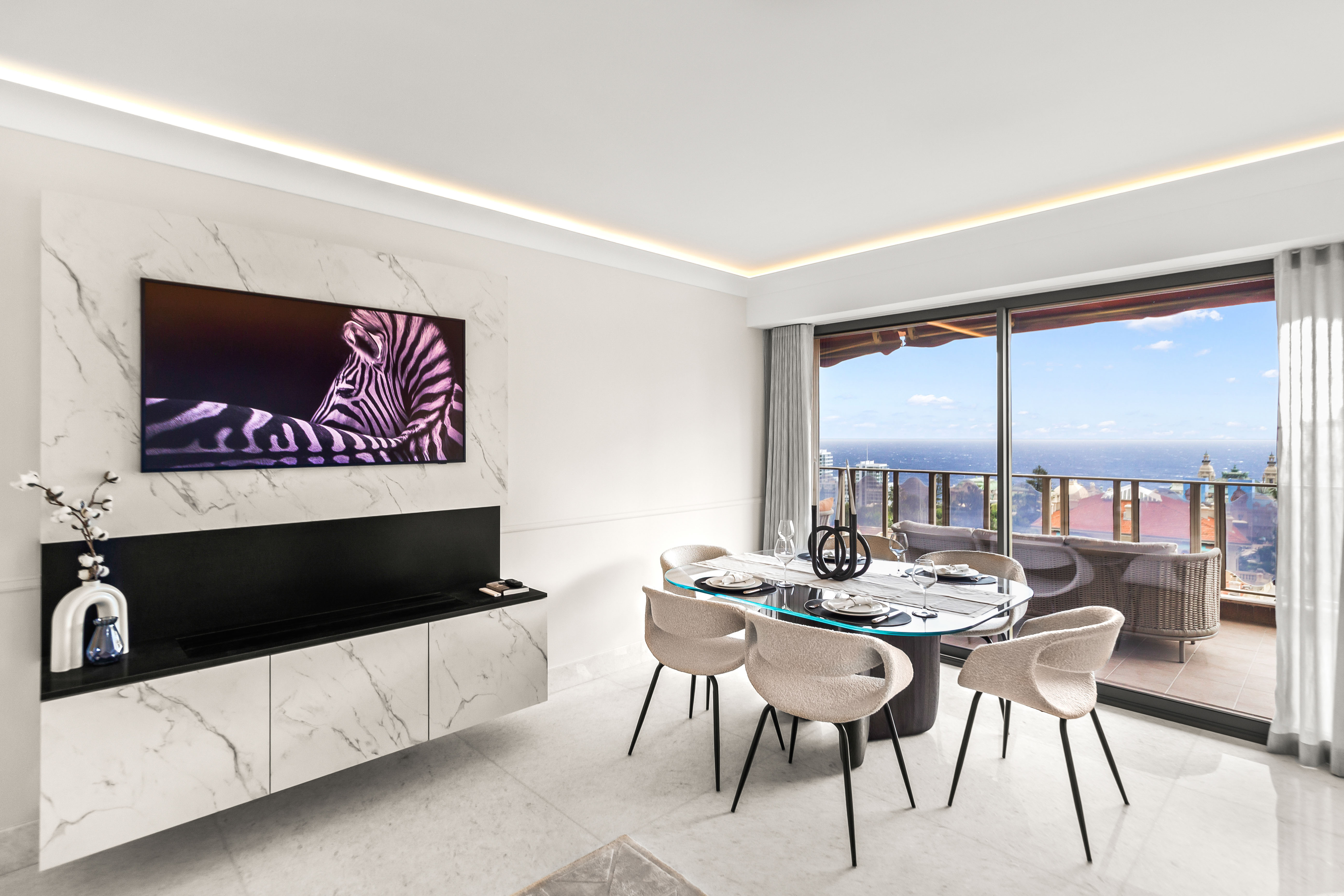 Riviera Palace: 4 Pièces Entièrement Rénové avec Vue Mer & Casino