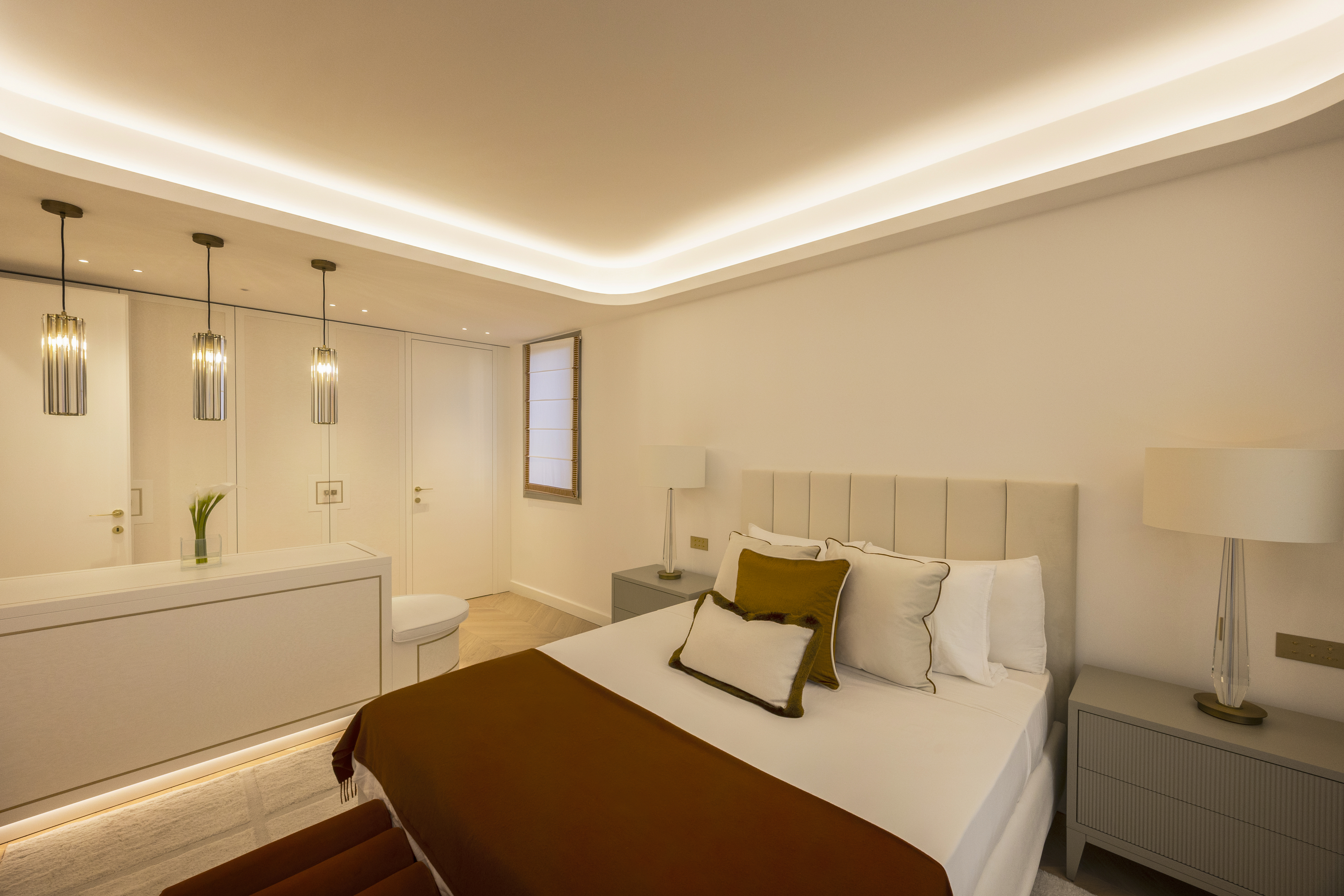 FONTVIEILLE - GRAND APPARTEMENT VUE SUR LE PORT - GIORGIONE