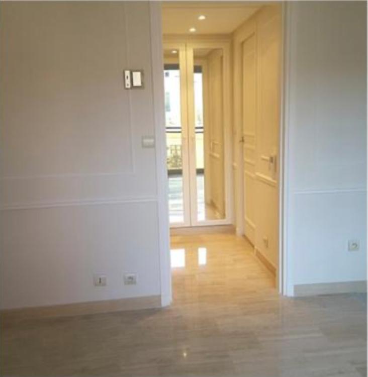 À VENDRE - Studio lumineux et calme dans le Carré d’Or