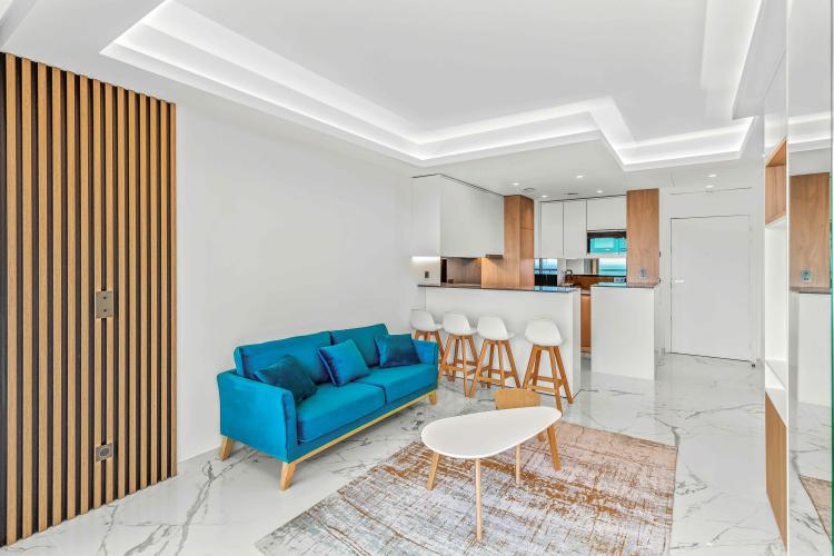 Ligures : Studio Entièrement Rénové avec Vue Mer Panoramique, Cave et Parking
