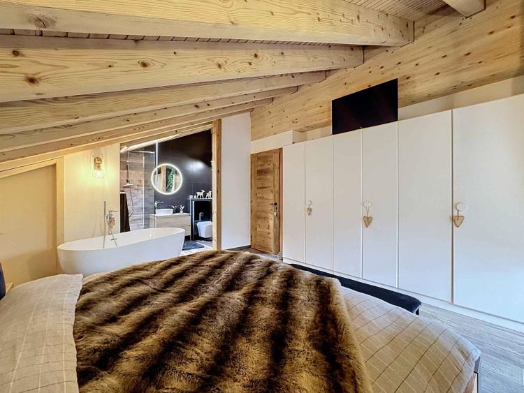 Très beau 4.5 pièces en duplex/attique avec très belle vue sur les Alpes