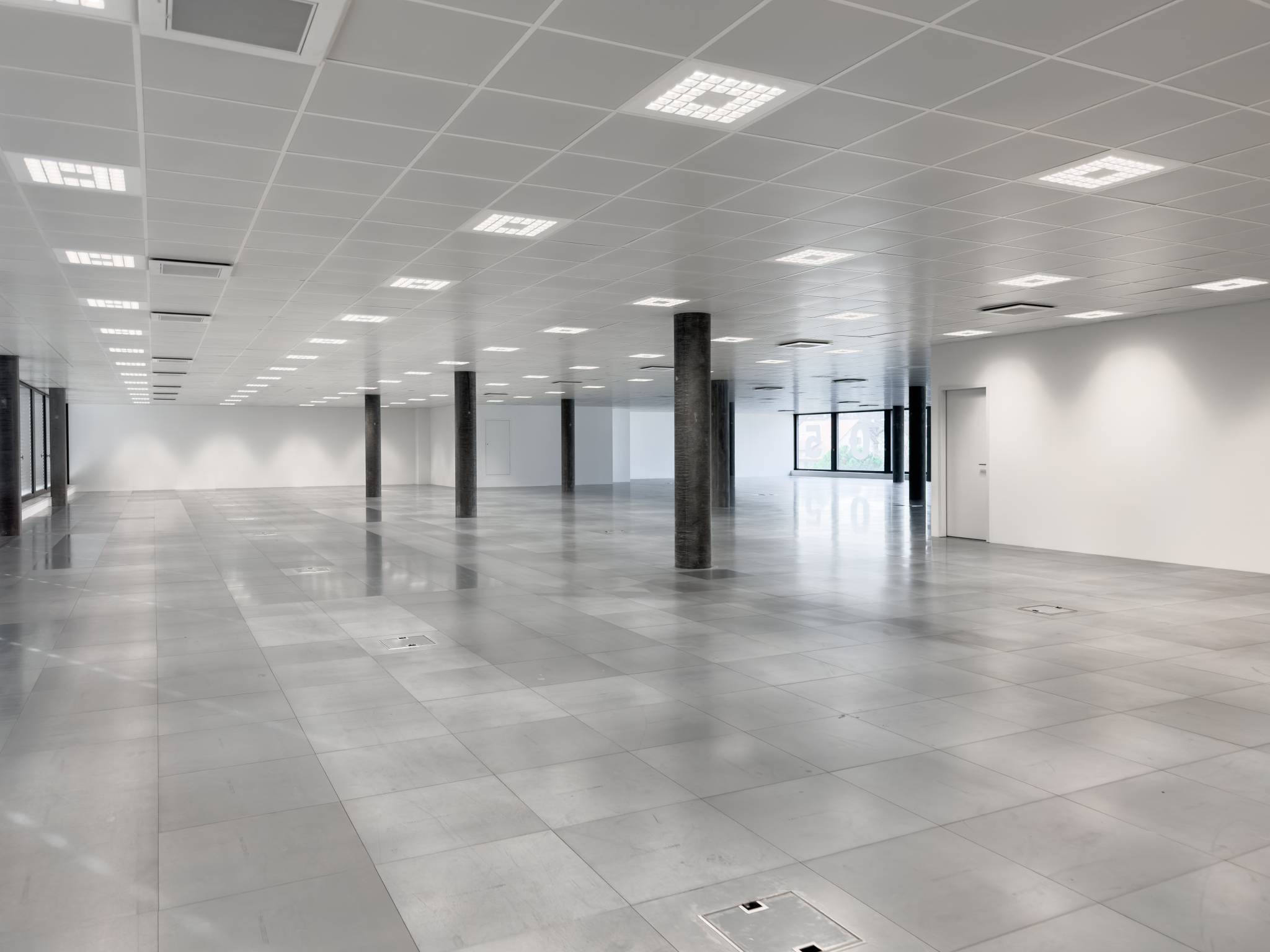 Magnifiques surfaces commerciales/bureaux à louer à Plan-les-Ouates