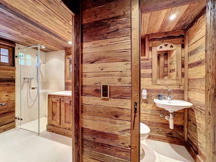 Splendide chalet avec son mazot sur une magnifique parcelle