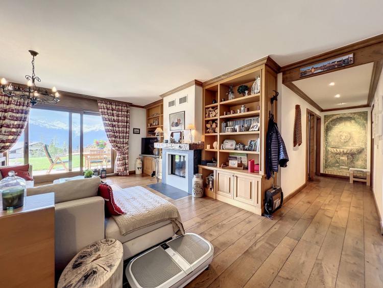 Très bel appartement en rez-de-jardin avec magnifique vue