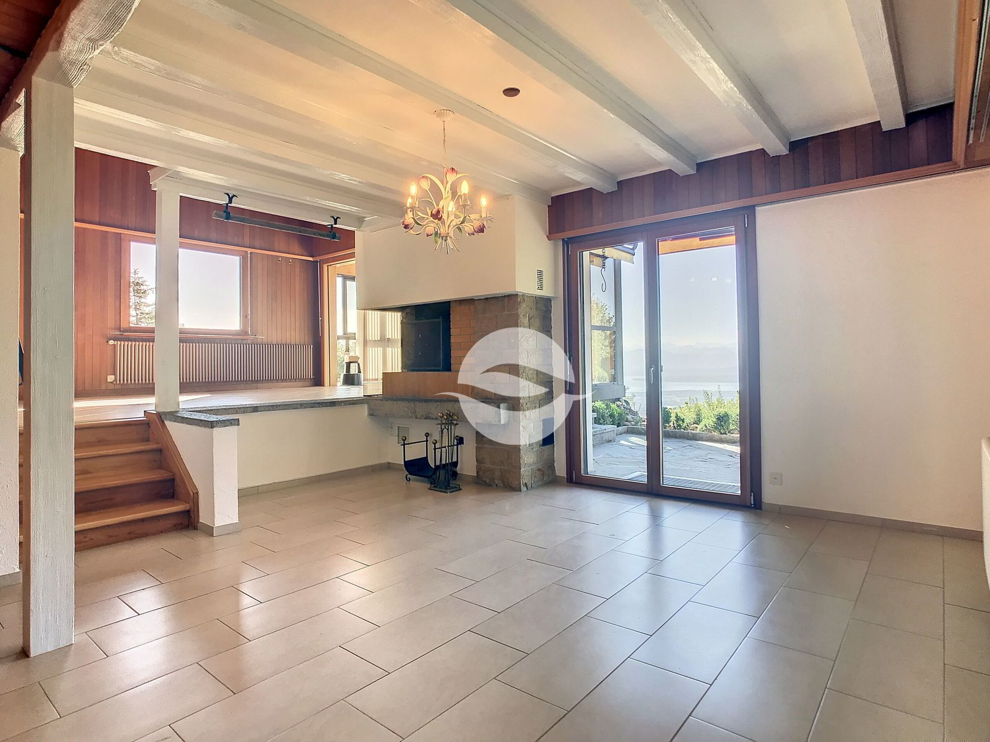 Maison de charme vue Alpes et lac avec studio indépendant