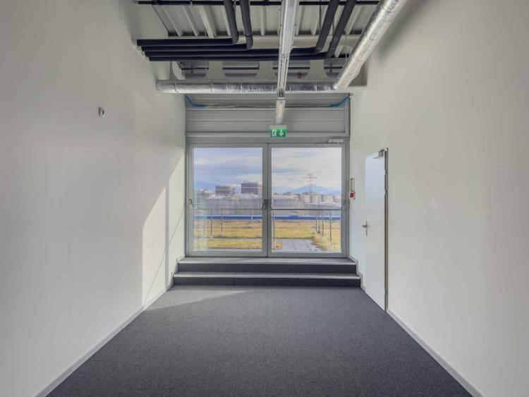 Vernier - Surface de 1309 m2 en attique - Immeuble IKEA