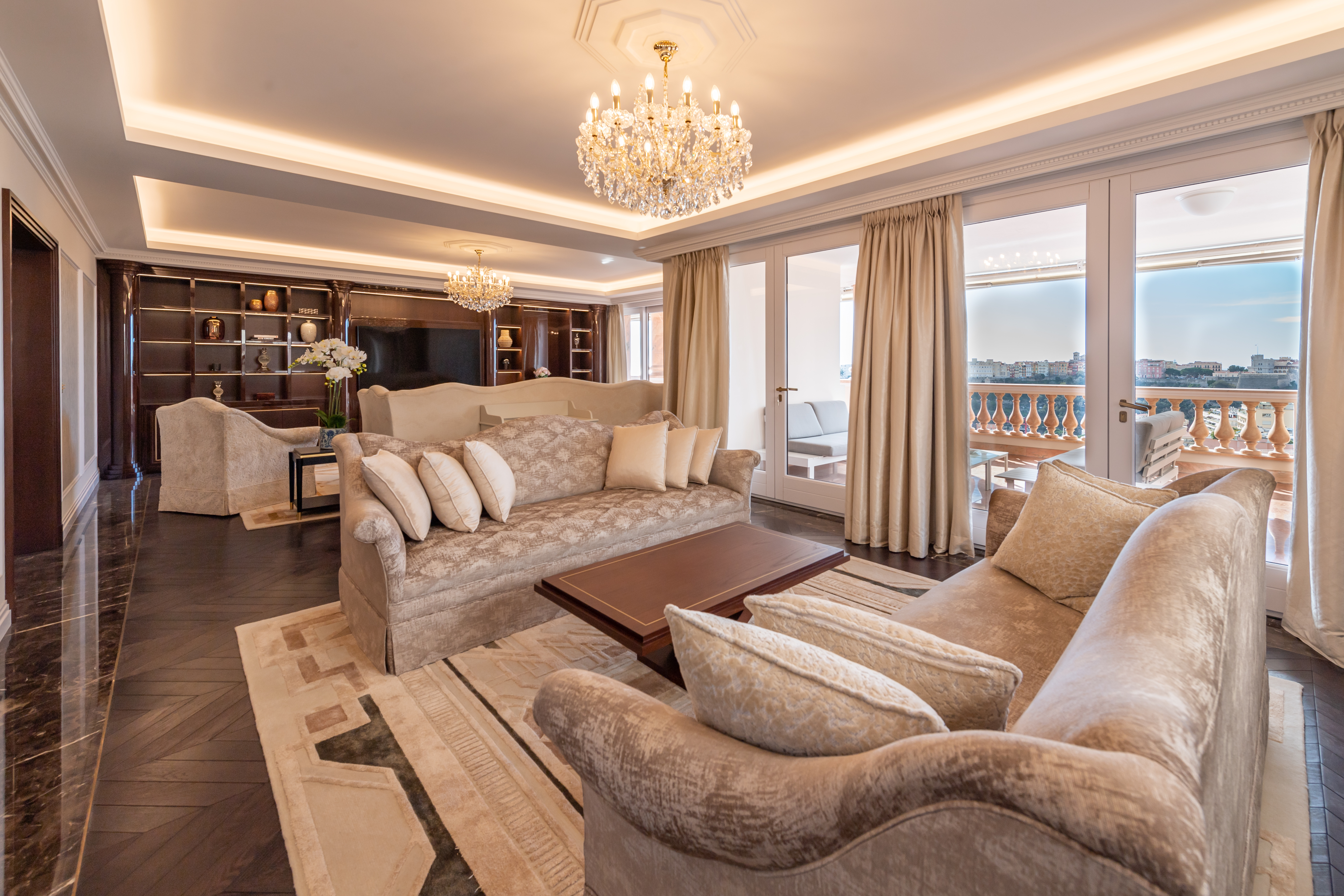 VILLA DE ROME - Appartement de maître - Vue mer