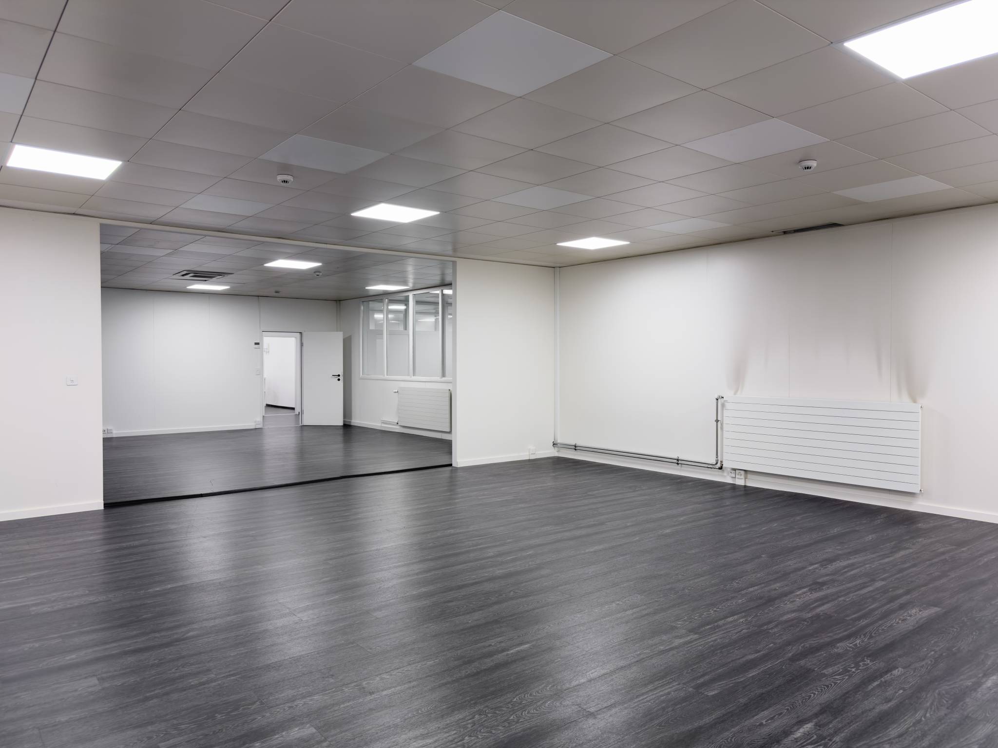 Surface de bureaux/ateliers de 337m2 à Satigny