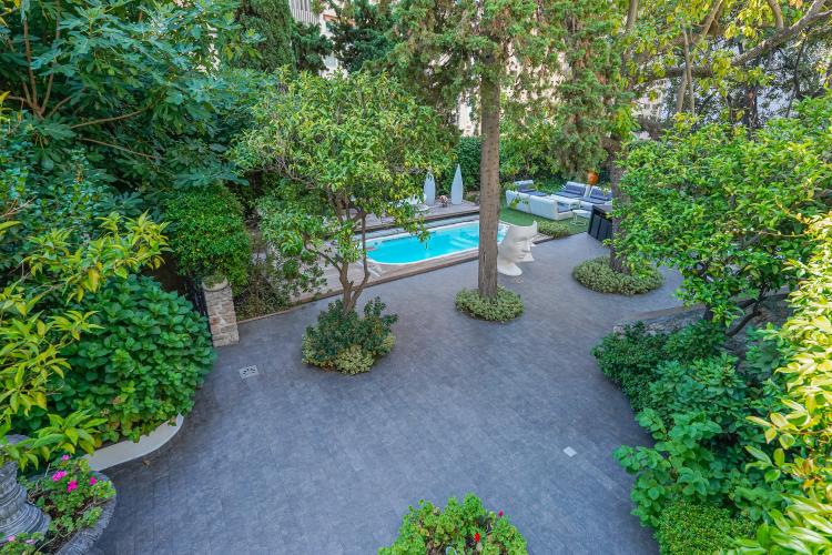 RARE - VILLA INDÉPENDANTE À MONACO - JARDIN & PISCINE