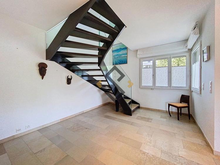 Opportunité Rare - duplex 6.5 pces "les pieds dans l'eau"