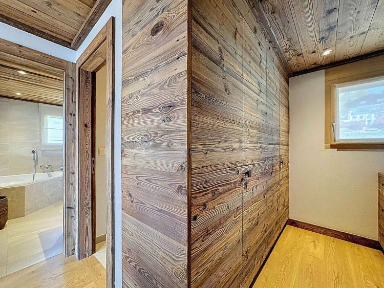 Magnifique chalet en vieux bois avec vue panoramique