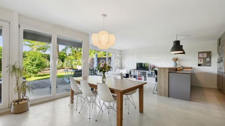 Splendide appartement avec grand jardin à Bernex
