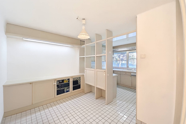 Grand duplex de 3.5 pièces avec vue imprenable sur le lac et les montagnes