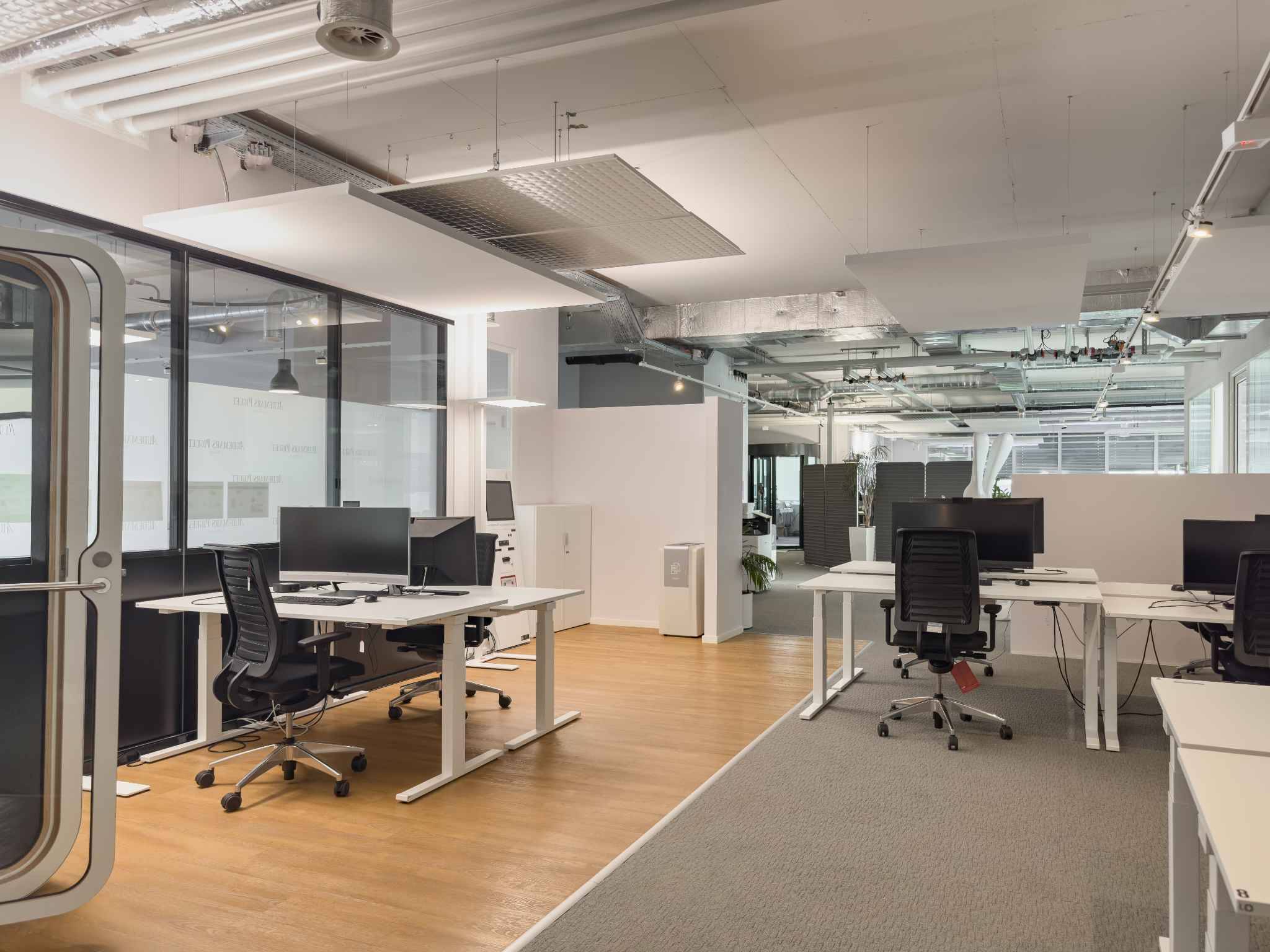 Ateliers et bureaux aménagés de 732 m² – Meyrin